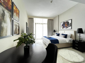 Golf Course View Executive Studio